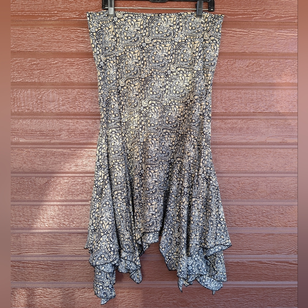 *NWT* 🖖 a.n.a 🖖 Memermaidcore Asymmetrical Skirt